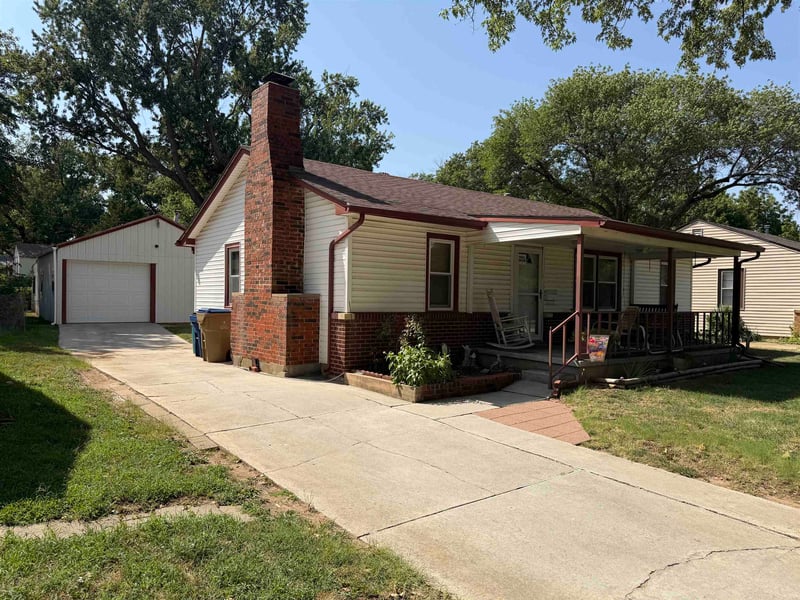 833 N Kokomo, Derby, KS 67037