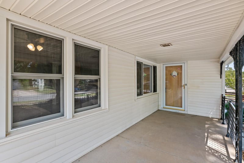 2617 N Erie, Wichita, KS 67205