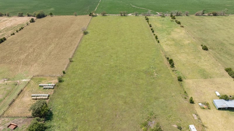 8909 S Spencer, Sedgwick, KS 67135