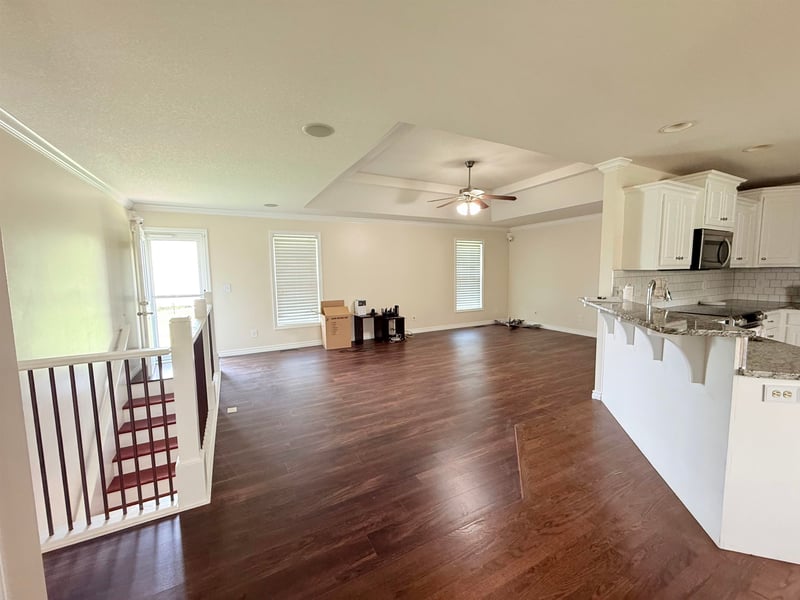 4513 SW Lakeside Dr, Topeka, KS 66610