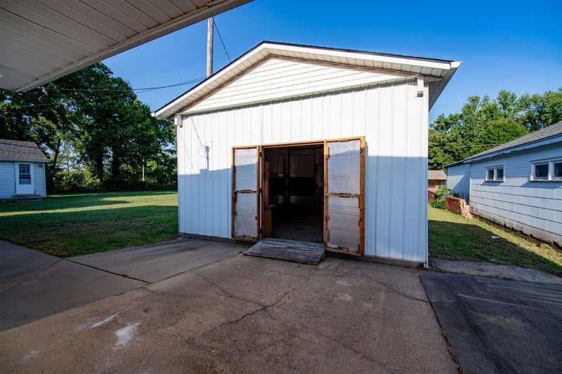 818 N Washington St, El Dorado, KS 67042