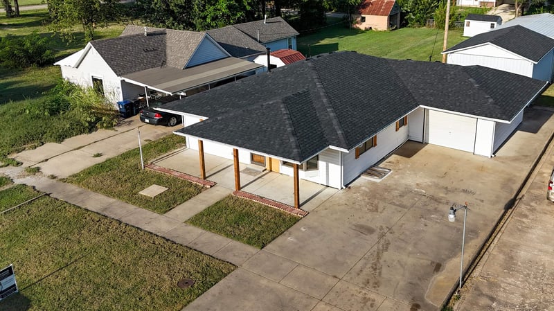 818 N Washington St, El Dorado, KS 67042