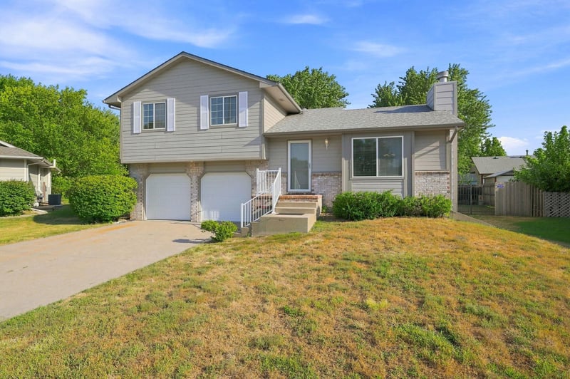 8110 W Westlawn, Wichita, KS 67212