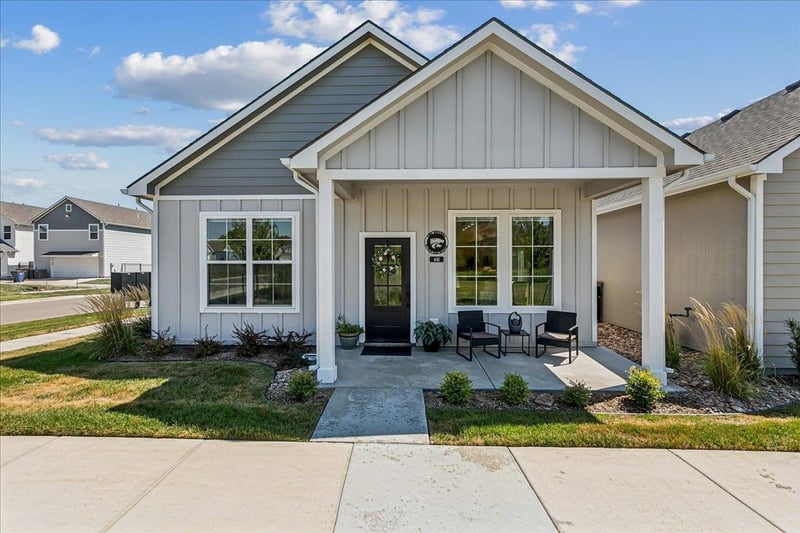 441 E Lexington Ln, Andover, KS 67002