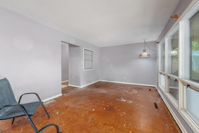 1037 Inverness Dr, Wichita, KS 67218