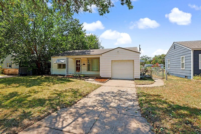 3255 S Gold, Wichita, KS 67217