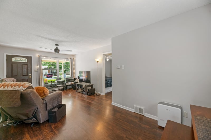 1137 S Prairie Park Rd, Wichita, KS 67218