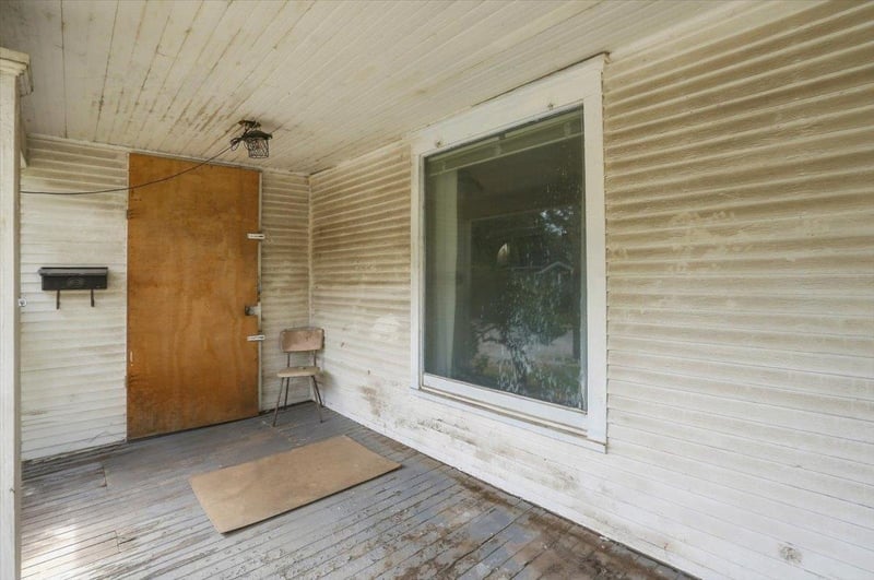 230 W 15th St N, Wichita, KS 67203