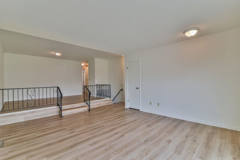 8704 E Longlake Cir, Wichita, KS 67207