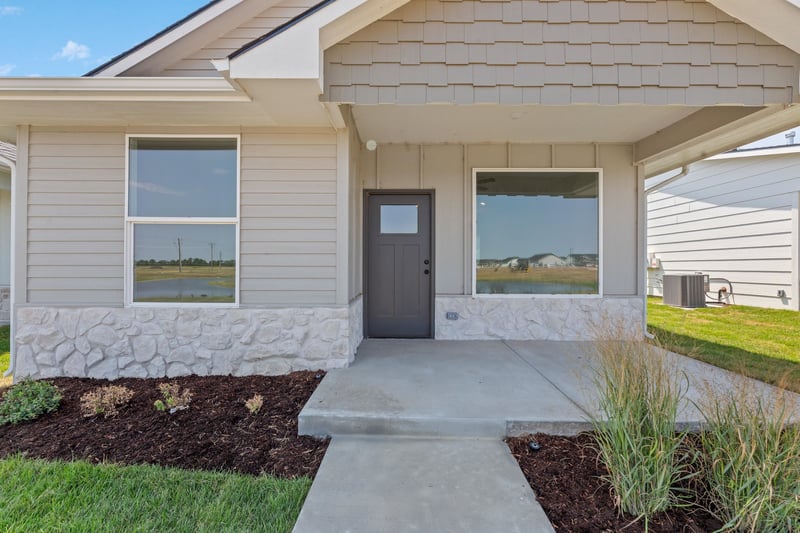 3524 N Azalea St, Maize, KS 67223