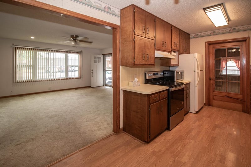 623 E Mulvane, Mulvane, KS 67110