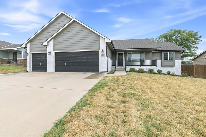 6941 N Wendell Cir, Park City, KS 67219