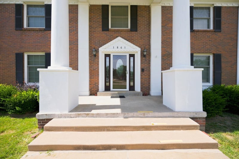 1861 Chelsea Dr, El Dorado, KS 67042