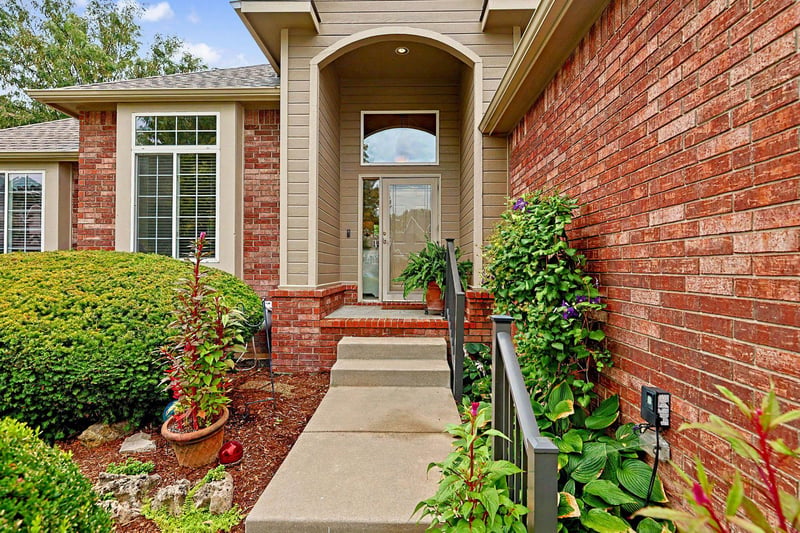 220 N Bent Tree, Andover, KS 67002