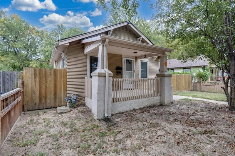 444 N Edwards, Wichita, KS 67203-5343