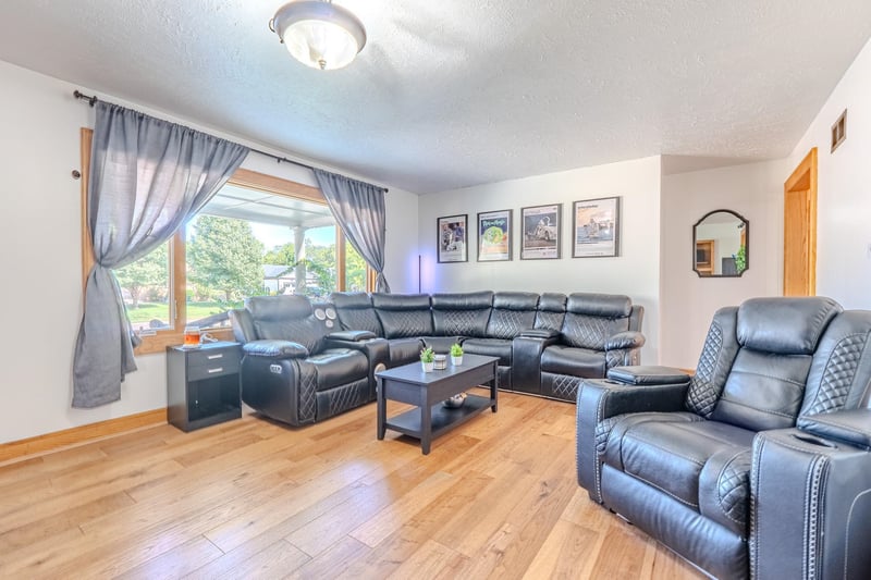 3301 S Walnut, Wichita, KS 67217