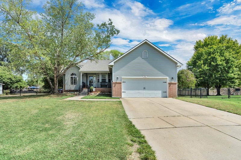 1918 N Covington, Wichita, KS 67212