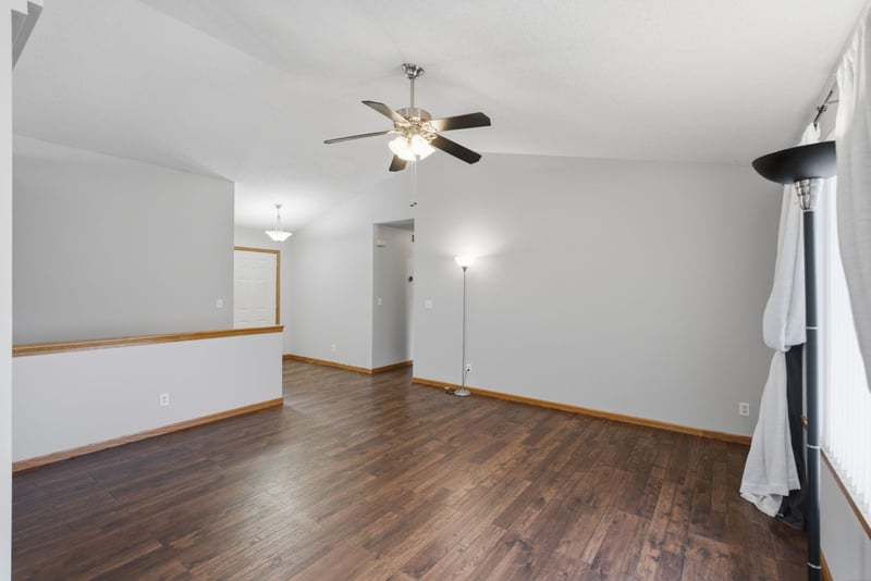 809 N Bay Country, Wichita, KS 67235