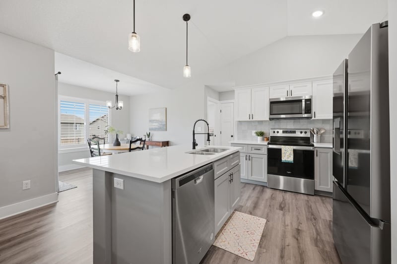 2327 S Chateau, Wichita, KS 67207