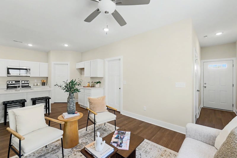 2935 S Cedar Crest Ct #100, Wichita, KS 67235