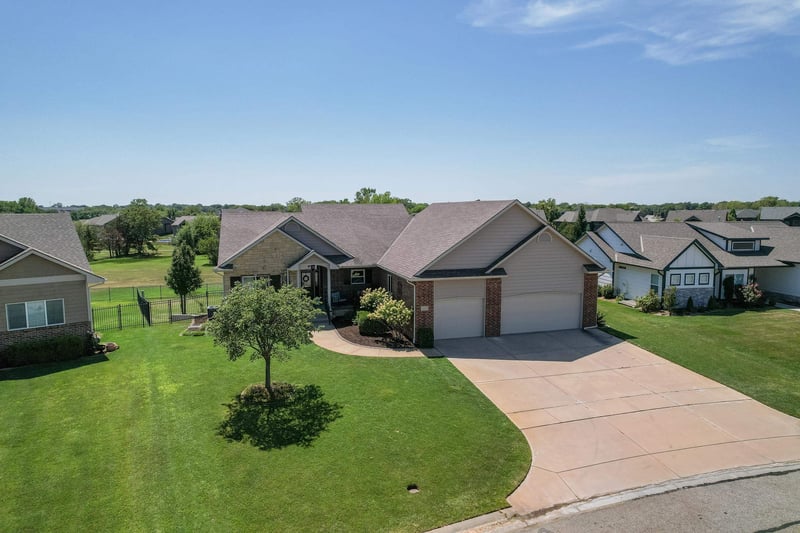 13417 E Bellechase St, Wichita, KS 67230