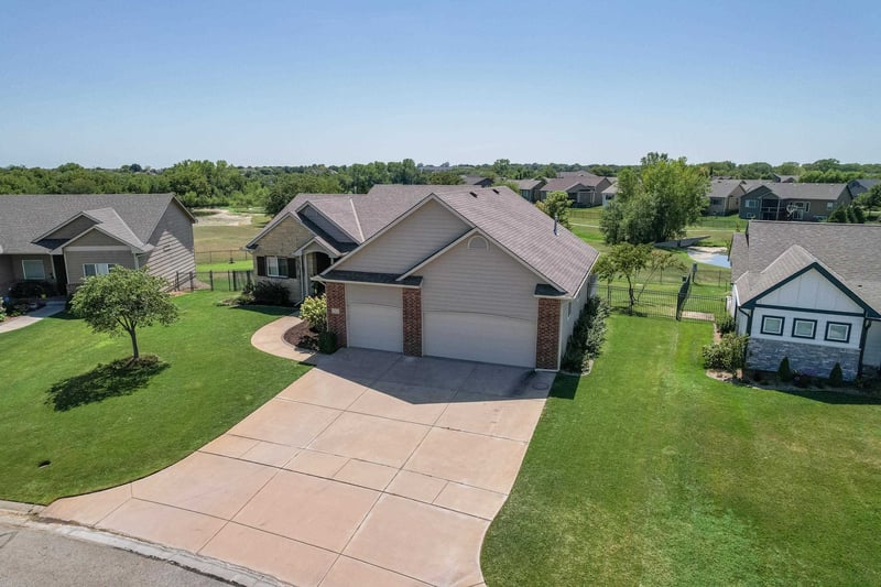 13417 E Bellechase St, Wichita, KS 67230