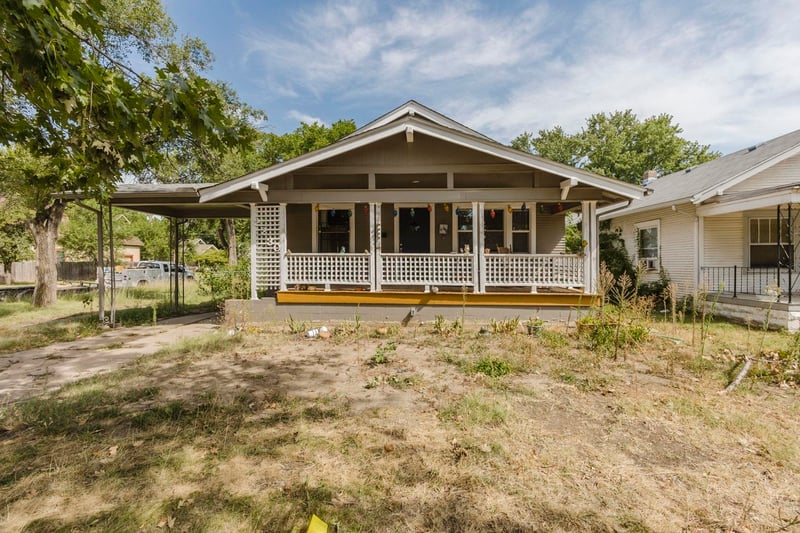 2230 W Douglas Ave, Wichita, KS 67023