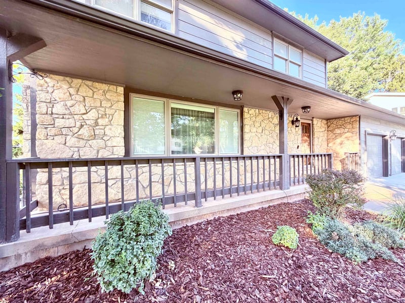 47 Angelina Dr, Augusta, KS 67010