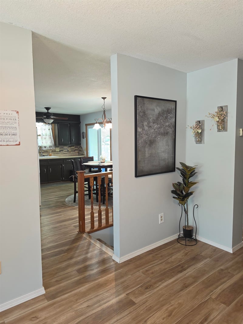 1800 E Ravena St, Park City, KS 67219