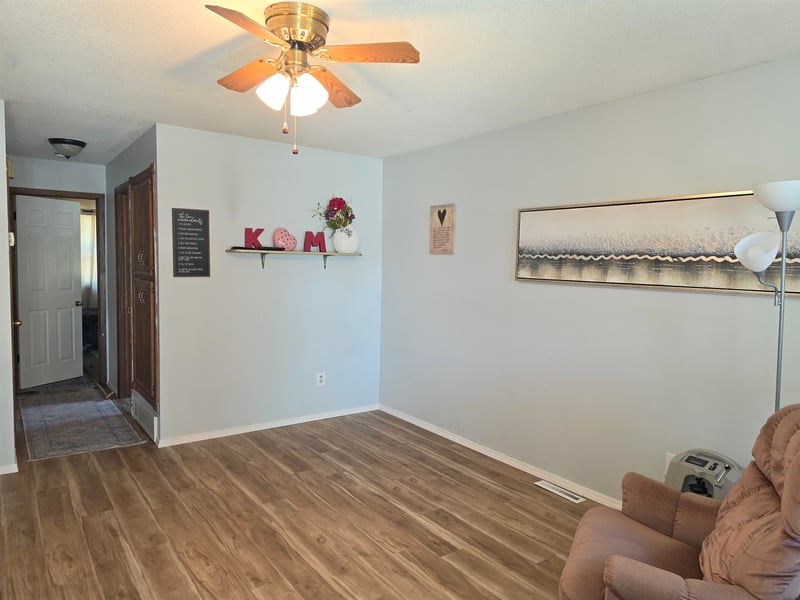 1800 E Ravena St, Park City, KS 67219