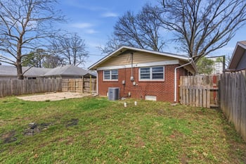 7903 E Indianapolis St, Wichita, KS 67207