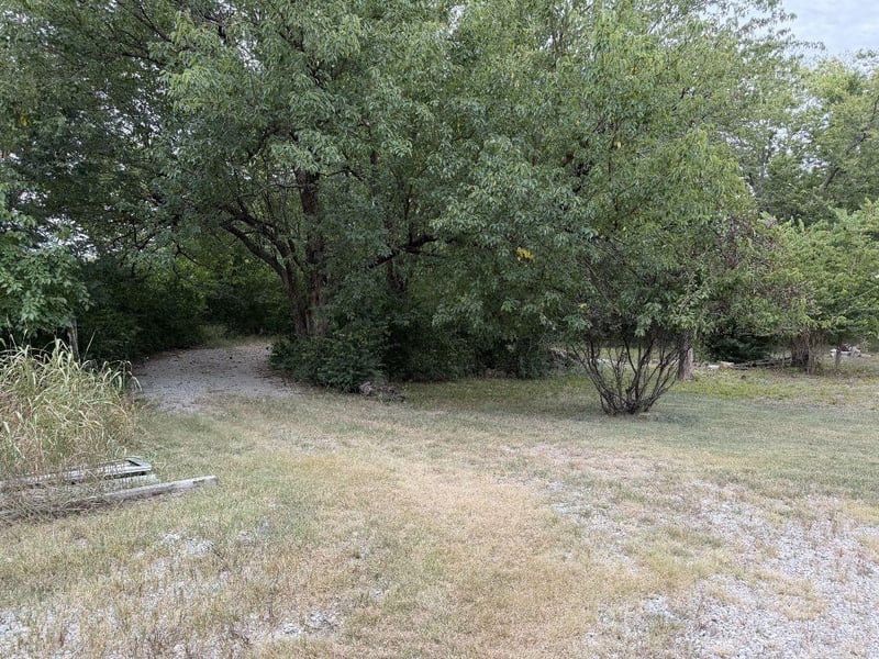 10448 SW Tawakoni Rd, Augusta, KS 67010