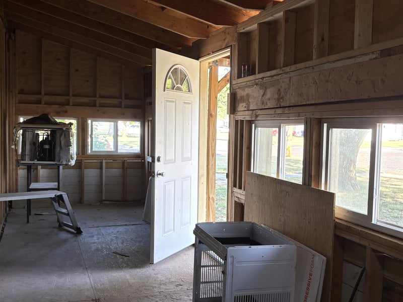 326 E 3rd St, Douglass, KS 67039