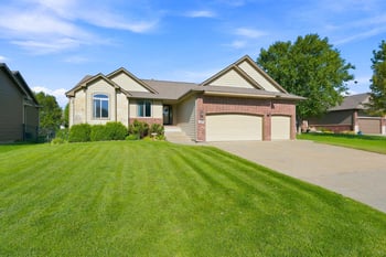 4119 N Parkdale Cir, Maize, KS 67101