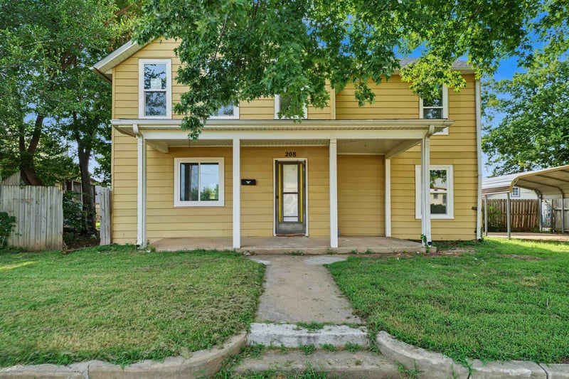 208 S 3rd St, Salina, KS 67401