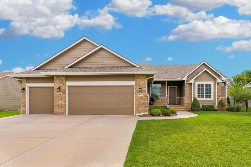 3222 N Chambers St, Wichita, KS 67205
