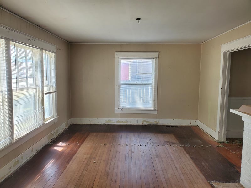 209 N A, Arkansas City, KS 67005