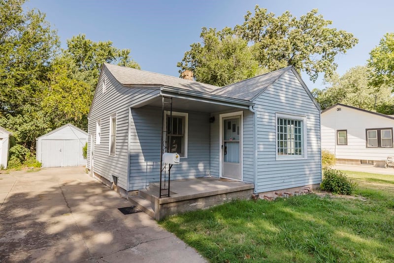 1527 N Woodland, Wichita, KS 67203