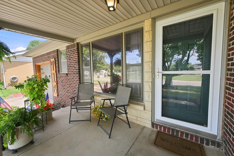 716 N Westview, Derby, KS 67037