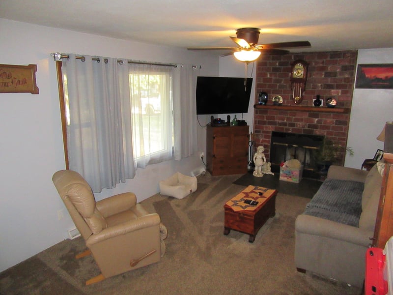 6435 N Wendell St, Park City, KS 67219