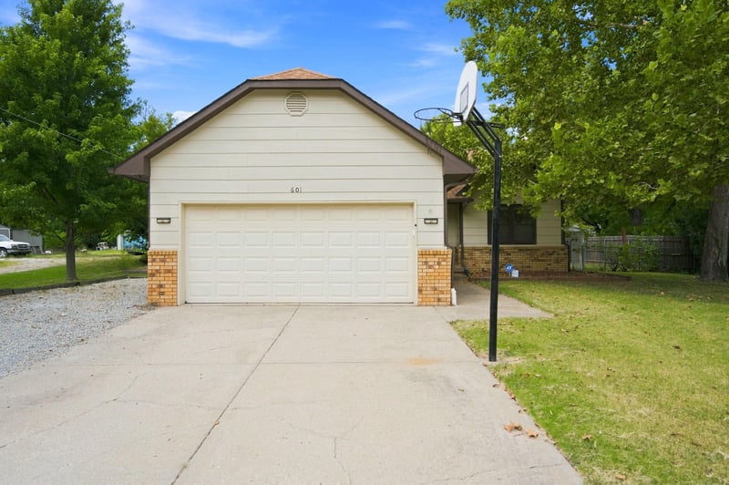 601 Joye, Andover, KS 67002