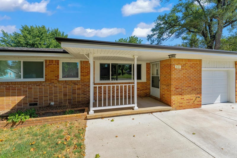 920 W 52nd, Wichita, KS 67217