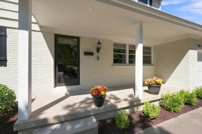 1305 N Gretchen, Wichita, KS 67206