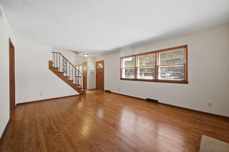 1305 N Gretchen, Wichita, KS 67206