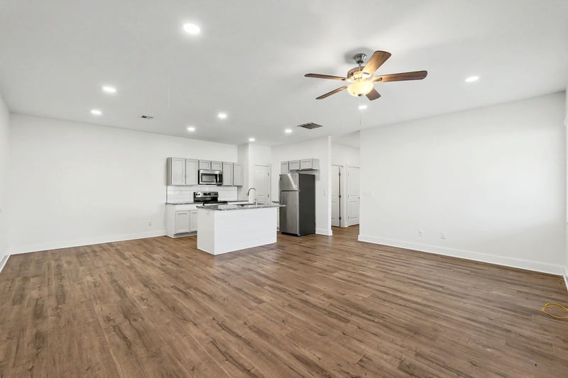 5776 E Bristol Cir, Wichita, KS 67220