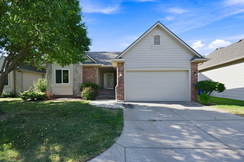 13501 W Links St, Wichita, KS 67235