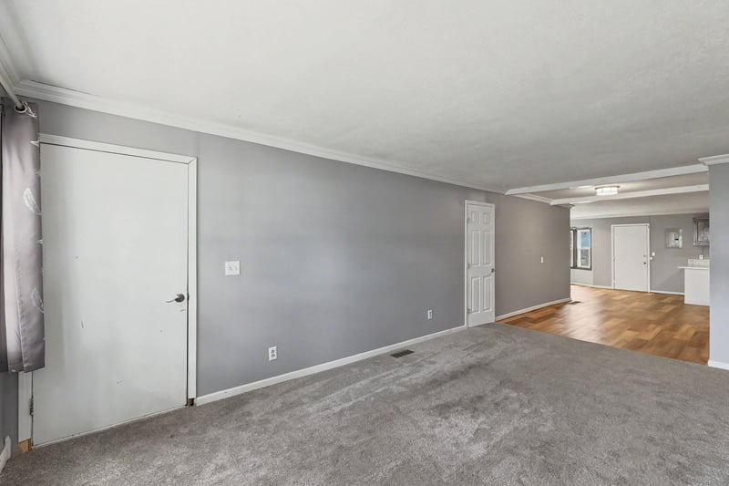 2746 N Iva, Wichita, KS 67220