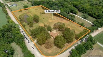 1404 N Greenwich Rd, Mulvane, KS 67110