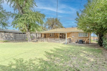 917 W Grand, Haysville, KS 67060