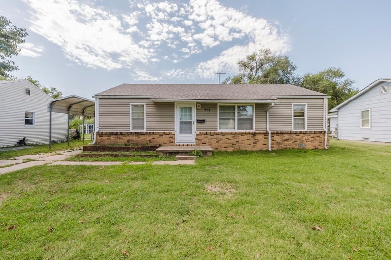 951 N Derby, Derby, KS 67037
